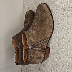 Vionic Joy Serena tan ankle boots tassel zipper with orthotic arch support sz 10